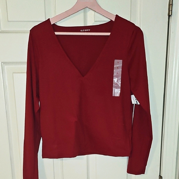 Old Navy Women's Red V-Neck Top - Picture 1 of 4